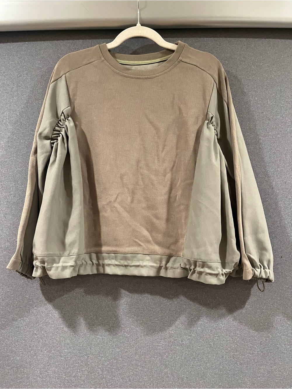 Womens Olive Two-Tone Drawstring Sweatshirt
